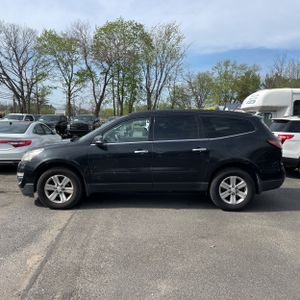CHEVROLET TRAVERSE LT - 3