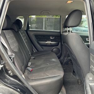 2013 KIA SOUL + thumbnail 34