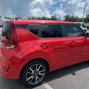 2020 KIA SOUL GT-LINE photo 9