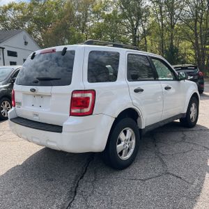 FORD ESCAPE XLT - 8