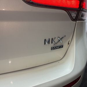 صورة 23 لـ 2012 Lincoln MKX
