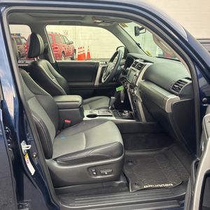 2017 Toyota 4RUNNER SR5 PREMIUM 照片 33
