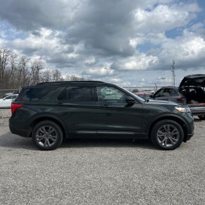 FORD EXPLORER XLT - 10