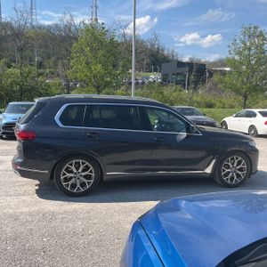 BMW X7 XDRIVE40I - 10