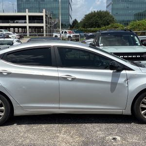 صورة مصغرة 11 لـ 2014 Hyundai ELANTRA SE