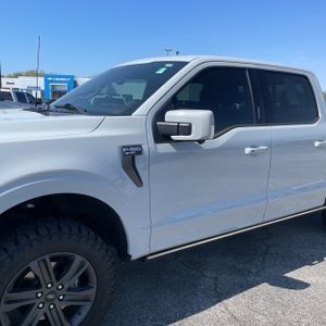 FORD F-150 LARIAT - 2