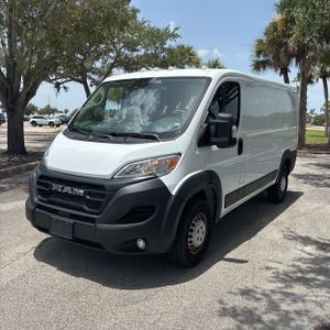 صورة 1 لـ 2025 RAM PROMASTER 2500 TRADESMAN