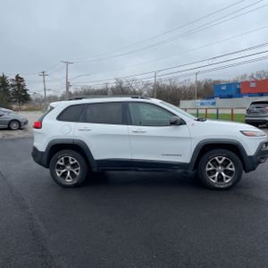 JEEP CHEROKEE TRAILHAWK - 10