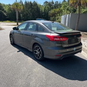 FORD FOCUS SE - 5