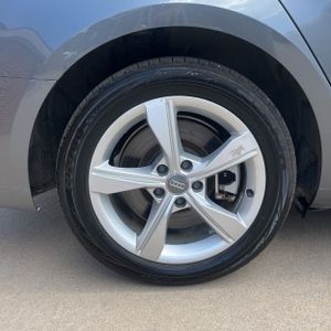 صورة مصغرة 19 لـ 2019 AUDI A4 PREMIUM