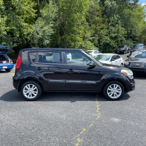 صورة 10 لـ 2013 KIA SOUL +