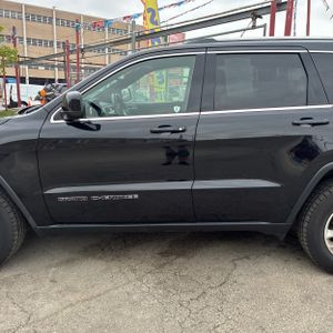 JEEP GRAND CHEROKEE LAREDO E - 4