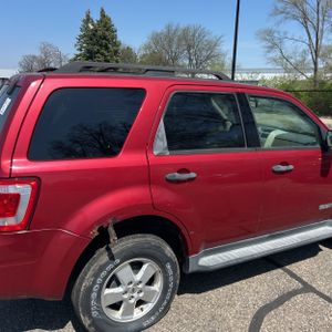 FORD ESCAPE XLT - 9