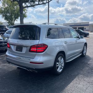 2017 Mercedes-BENZ GLS 照片 8