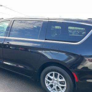 CHRYSLER PACIFICA SELECT - 6