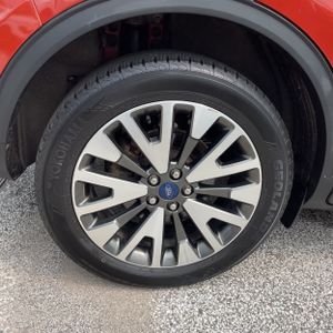 صورة مصغرة 19 لـ 2020 FORD ESCAPE TITANIUM