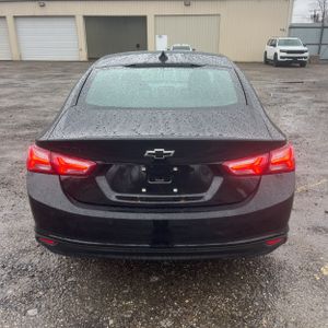 CHEVROLET MALIBU 1LT - 7