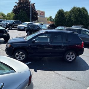 2011 JEEP COMPASS — фото 3