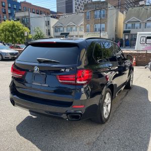صورة 8 لـ 2018 BMW X5 XDRIVE50I