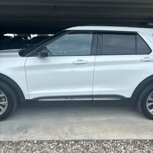 2022 FORD EXPLORER XLT 照片 4