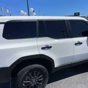 TOYOTA LAND CRUISER - 9