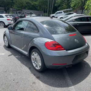 2012 Volkswagen BEETLE 2.5L PZEV — фото 5