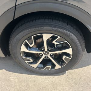2025 KIA SPORTAGE EX thumbnail 18