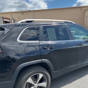 JEEP CHEROKEE LIMITED - 9