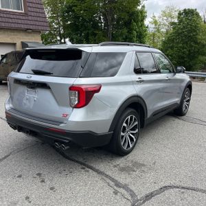 FORD EXPLORER ST - 8