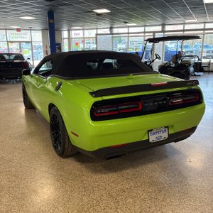 DODGE CHALLENGER SRT HELLCAT JAILBREAK - 5