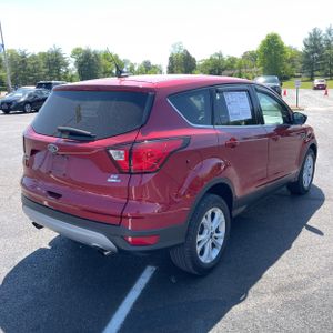 FORD ESCAPE SE - 8