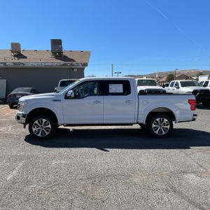 FORD F-150 LARIAT - 3