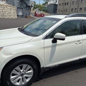 صورة 2 لـ 2016 Subaru OUTBACK 2.5I PREMIUM