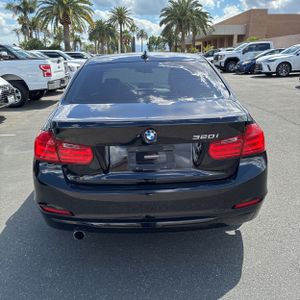 BMW 3 SERIES 320I - 7