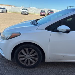 2015 KIA FORTE LX — фото 2