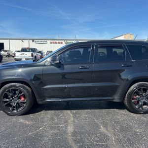 JEEP GRAND CHEROKEE SRT8 - 4