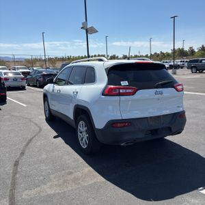 صورة 5 لـ 2017 JEEP CHEROKEE LATITUDE