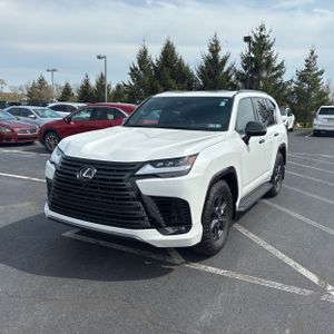 LEXUS LX 700H OVERTRAIL - 1