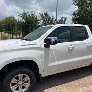 2025 Chevrolet SILVERADO 1500 LT — фото 2