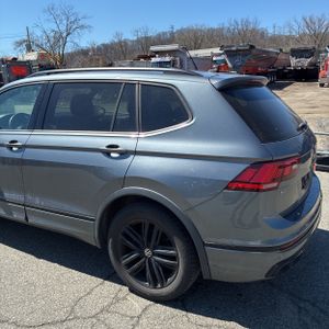 VOLKSWAGEN TIGUAN SE R-LINE BLACK 4MOTION - 6