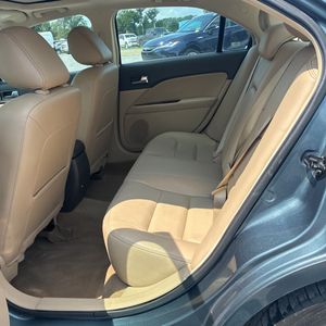 صورة مصغرة 33 لـ 2011 FORD FUSION SEL