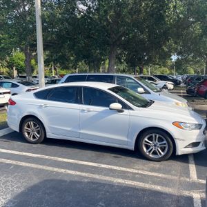 FORD FUSION SE - 9