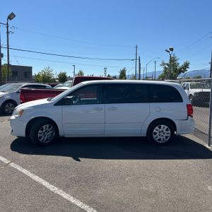 2015 Dodge GRAND CARAVAN SE — фото 3