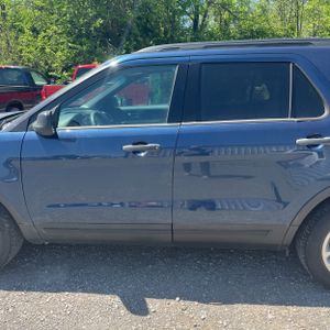 FORD EXPLORER BASE - 4