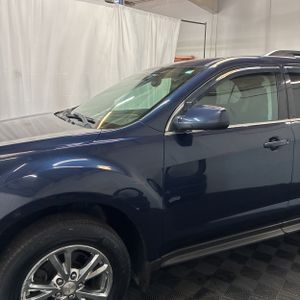 2016 Chevrolet EQUINOX LT — фото 2