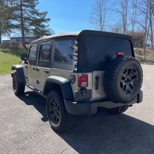 JEEP WRANGLER UNLIMITED WILLYS WHEELER - 5