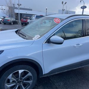 FORD ESCAPE PLATINUM - 2