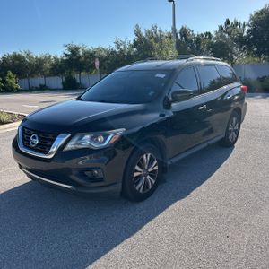 2017 Nissan PATHFINDER SV 照片 1