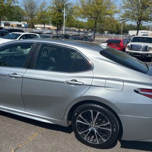 TOYOTA CAMRY - 6