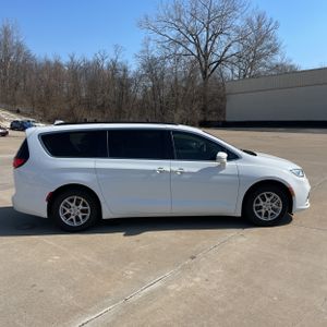 CHRYSLER PACIFICA TOURING L - 10